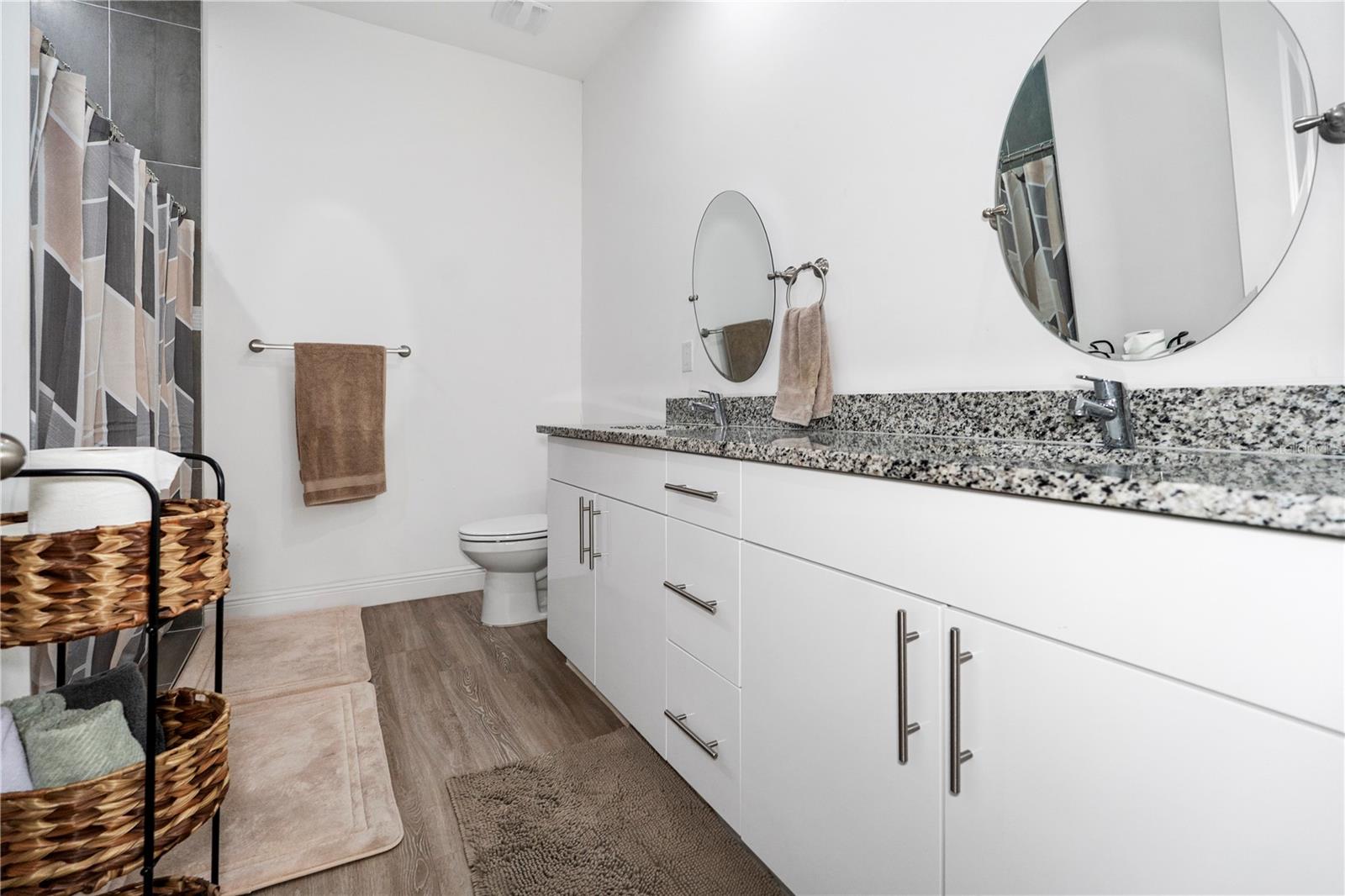 8031 SANDY CIR, LABELLE, FL, 33935