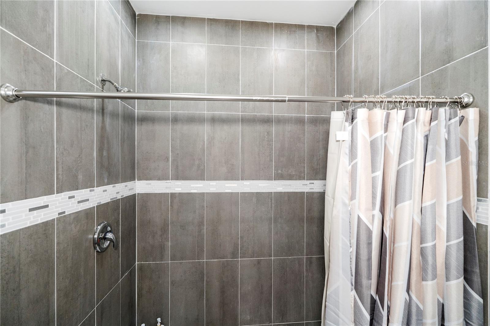 8031 SANDY CIR, LABELLE, FL, 33935