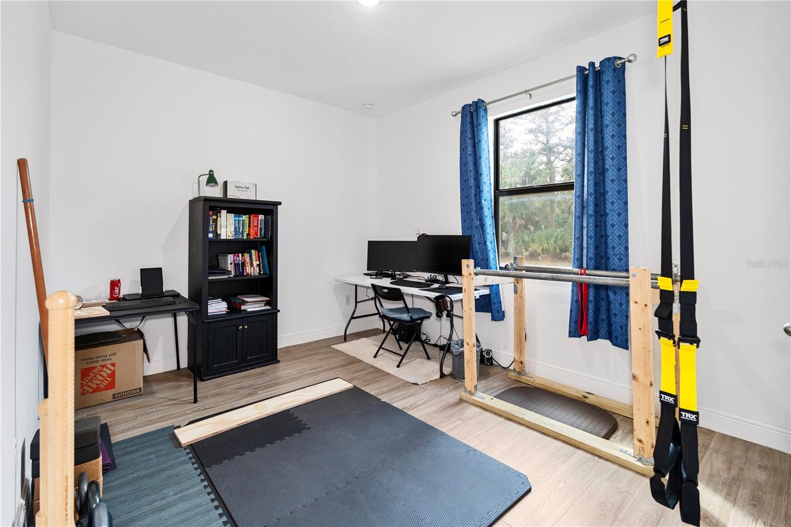 8031 SANDY CIR, LABELLE, FL, 33935