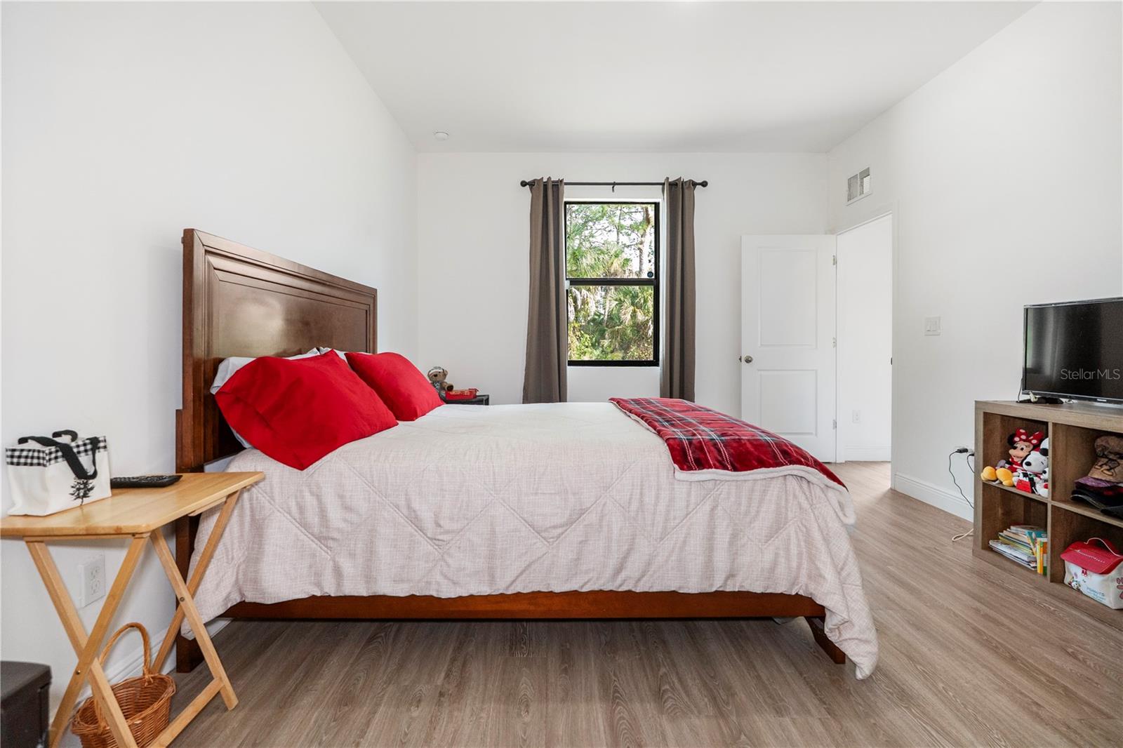 8031 SANDY CIR, LABELLE, FL, 33935