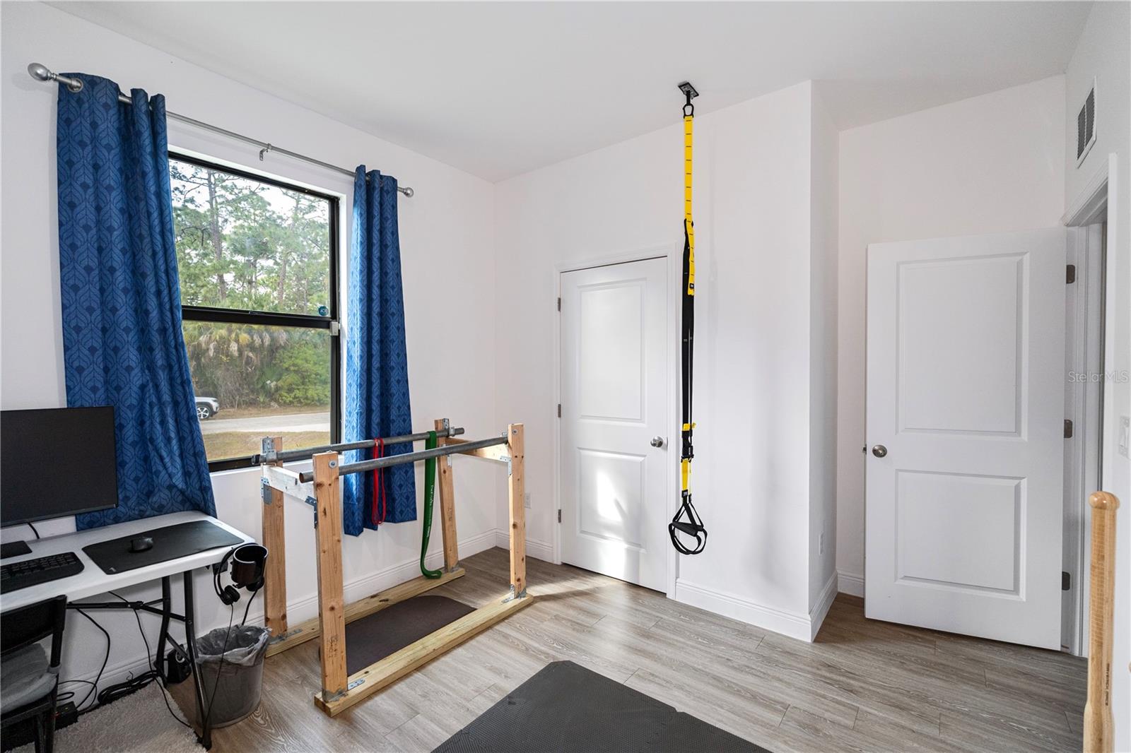 8031 SANDY CIR, LABELLE, FL, 33935