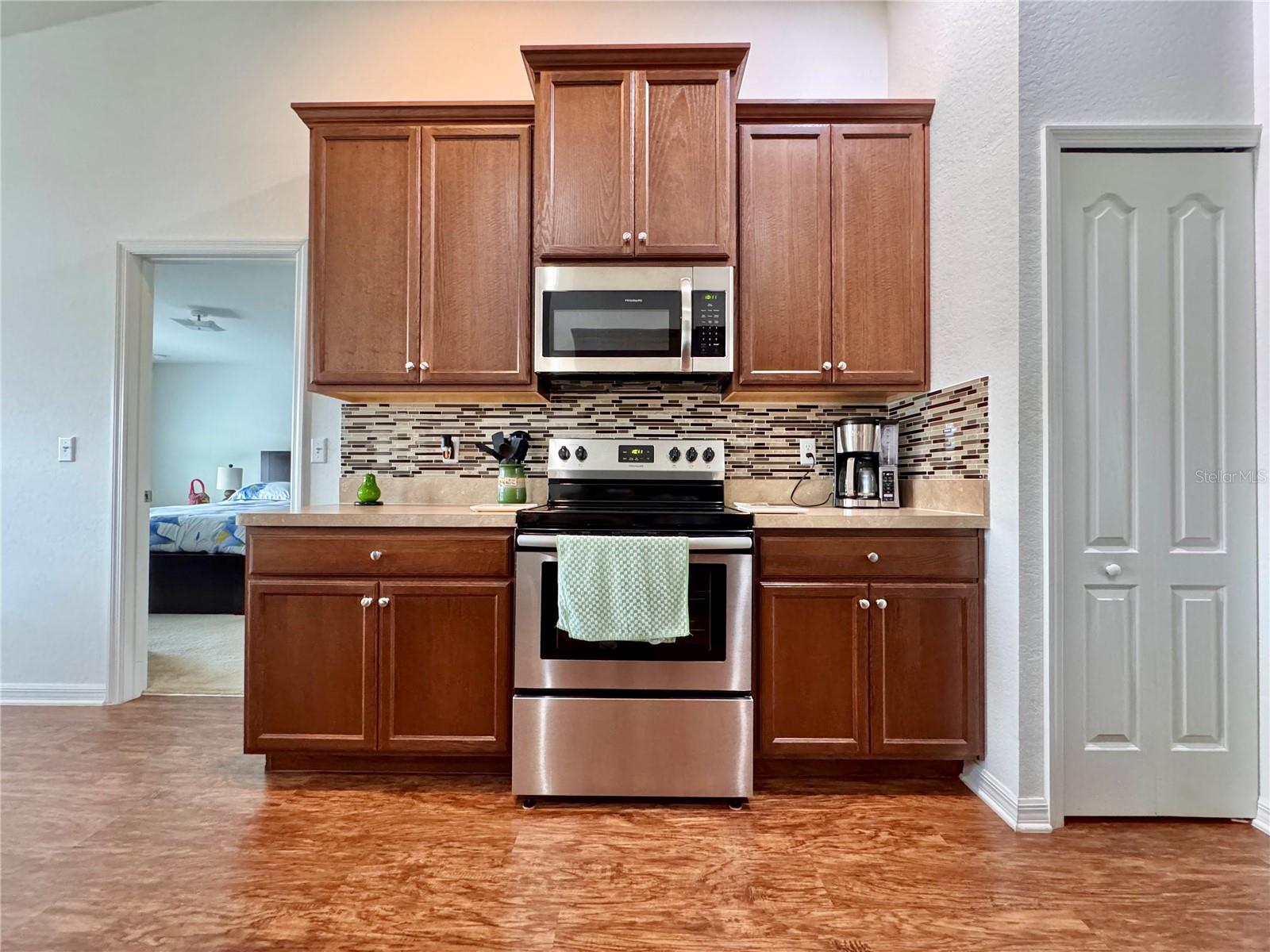 2962 CREEKS CROSSING BLVD, LAKELAND, FL, 33810