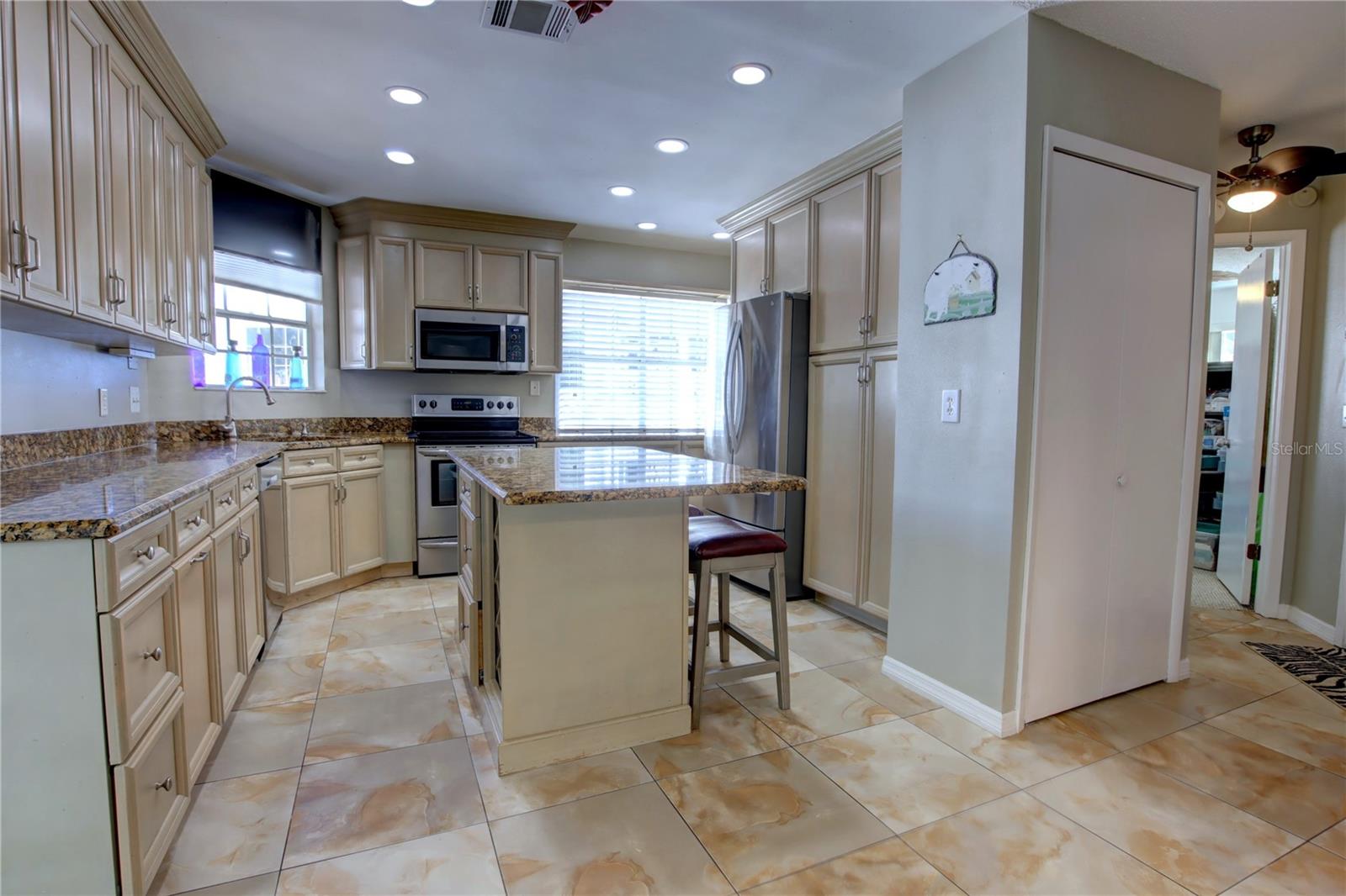 971 MALDEN CT, LONGWOOD, FL, 32750