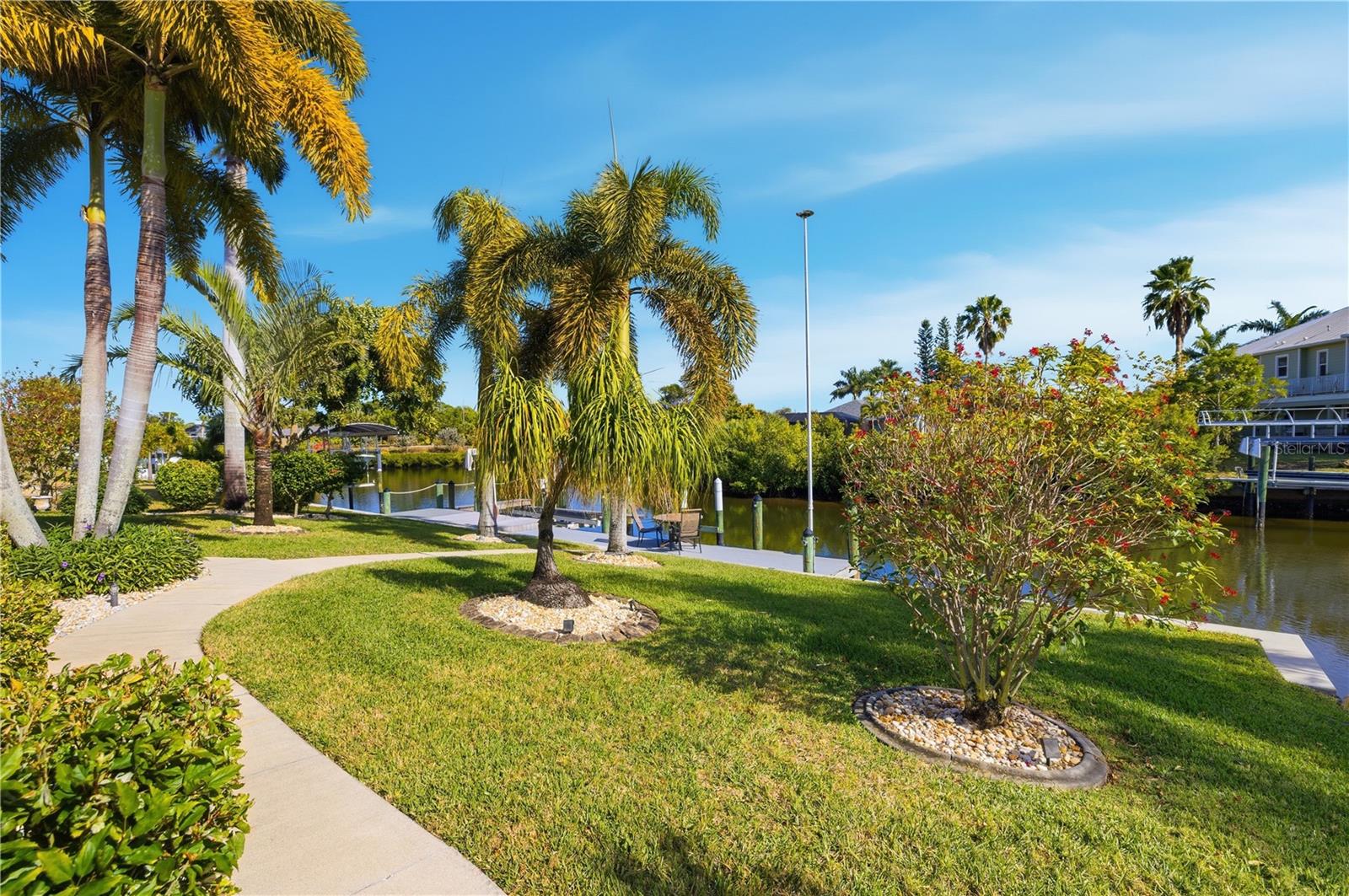 17275 LAKE WORTH BLVD, PORT CHARLOTTE, FL, 33948