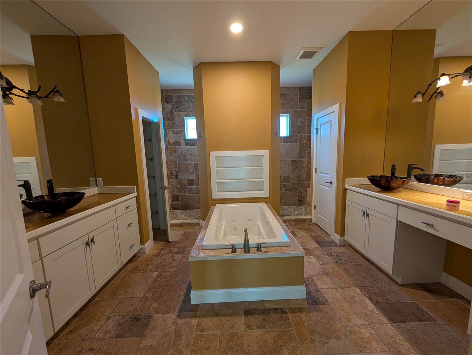 13653 HERITAGE WAY, SARASOTA, FL, 34240