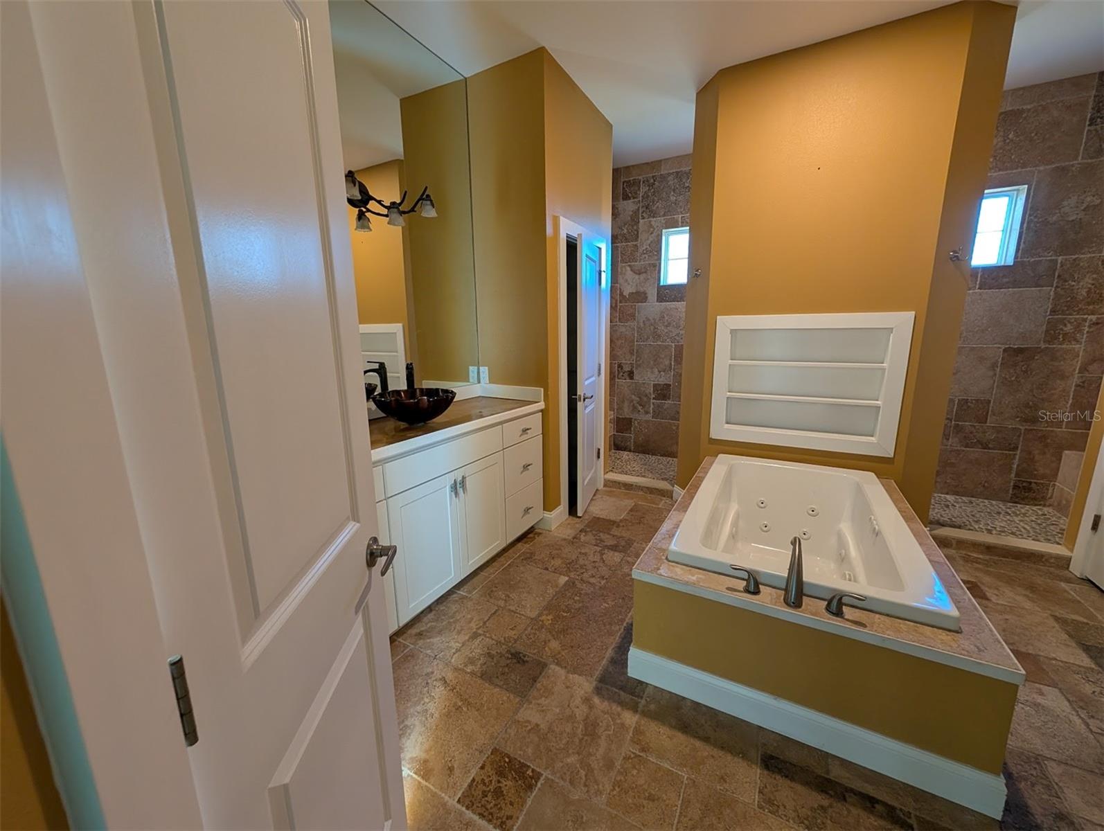 13653 HERITAGE WAY, SARASOTA, FL, 34240