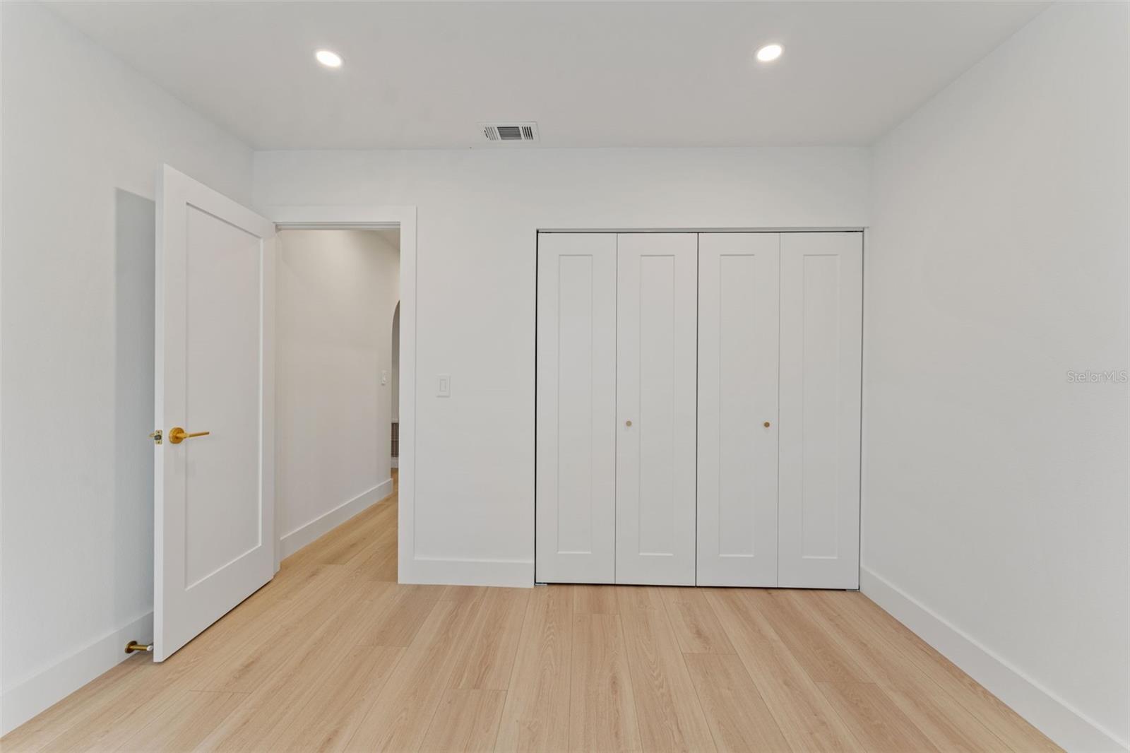 4205 NORTHWIND LN, TAMPA, FL, 33624