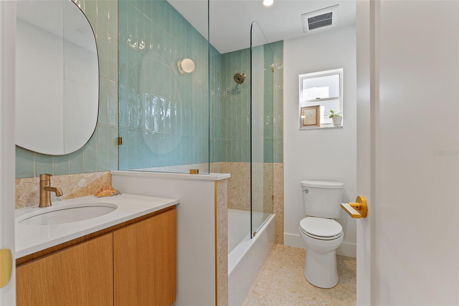 4205 NORTHWIND LN, TAMPA, FL, 33624