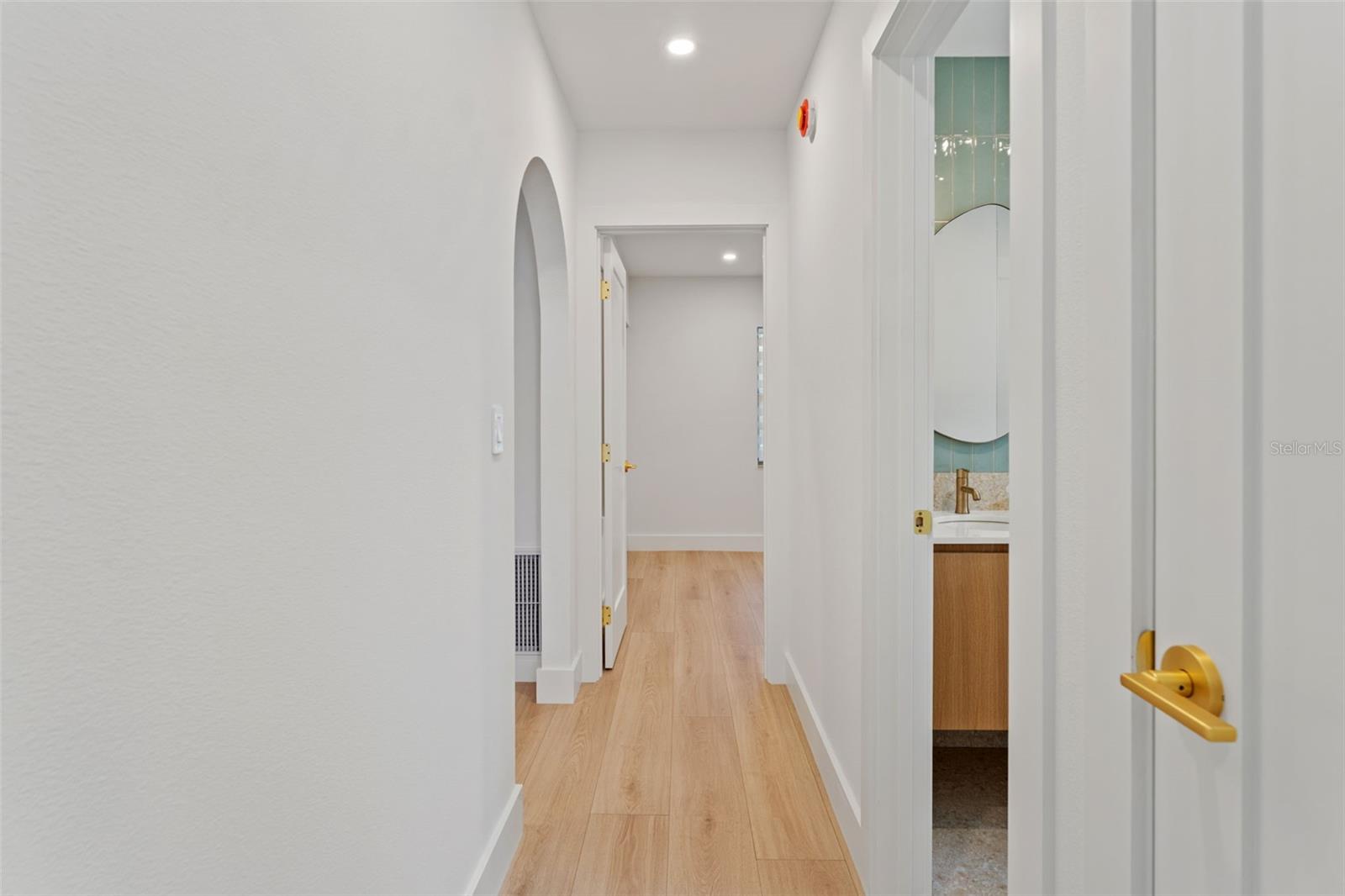 4205 NORTHWIND LN, TAMPA, FL, 33624