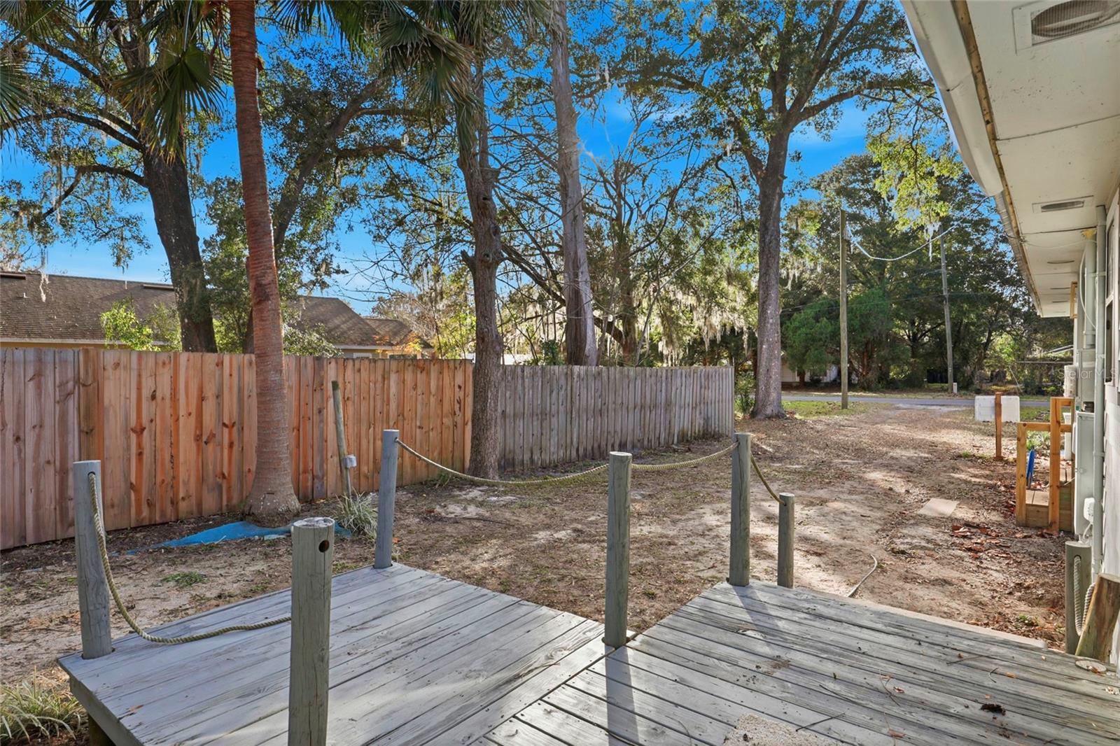 425 SE 2ND ST, WILLISTON, FL, 32696