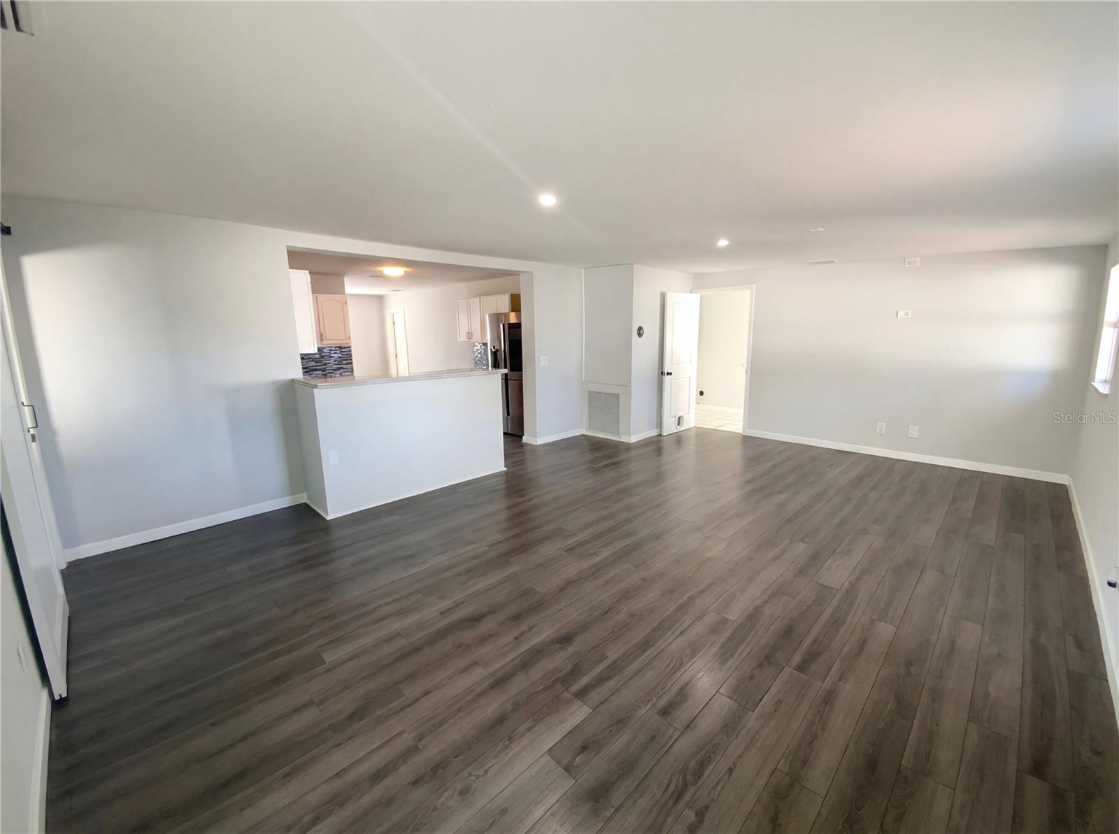 6955 80TH AVE N, PINELLAS PARK, FL, 33781