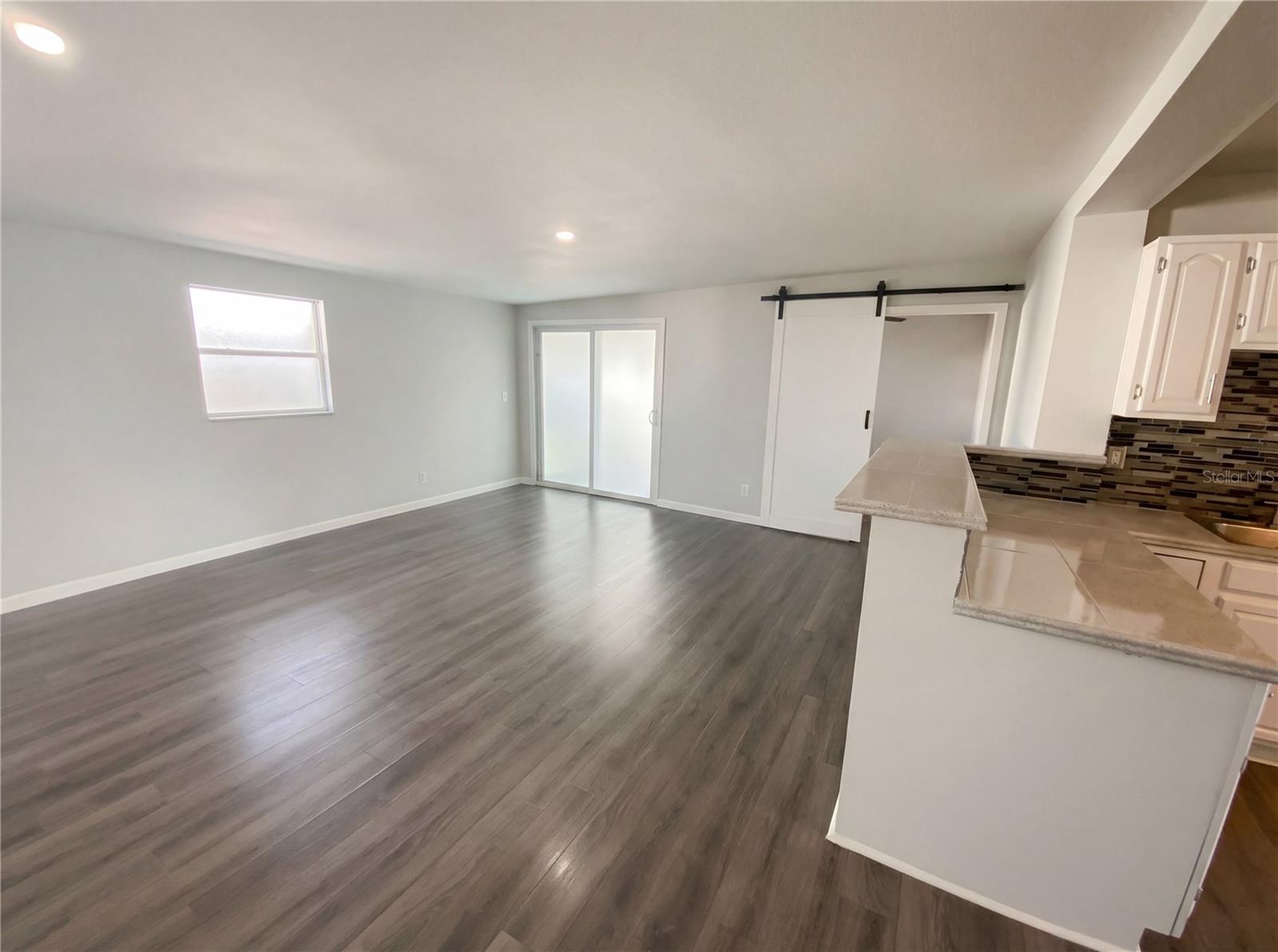 6955 80TH AVE N, PINELLAS PARK, FL, 33781