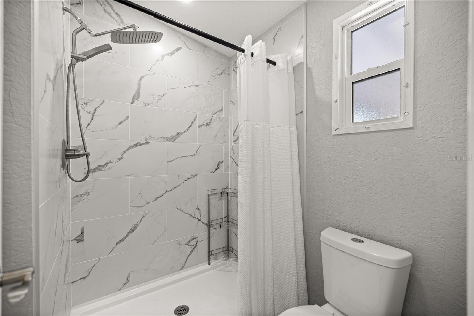 814 ORCHID ST, LADY LAKE, FL, 32159