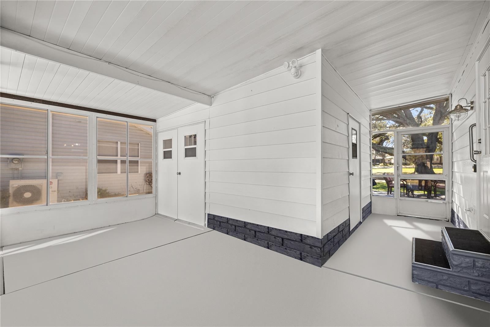 814 ORCHID ST, LADY LAKE, FL, 32159