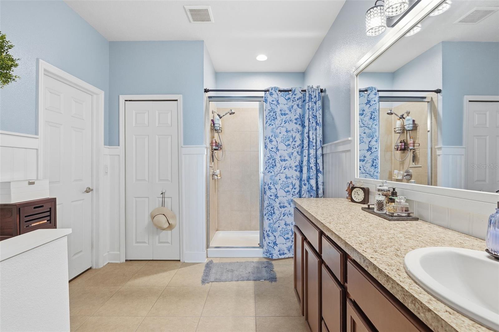 12122 RAMBLING STREAM DR, RIVERVIEW, FL, 33569