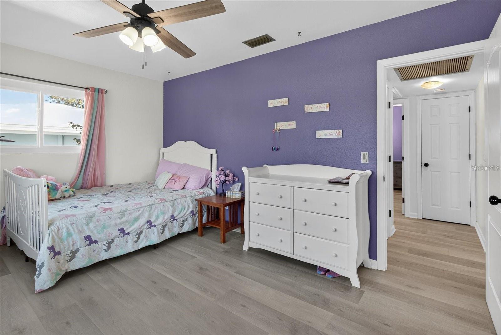 1241 S LAKE DR, CLEARWATER, FL, 33756