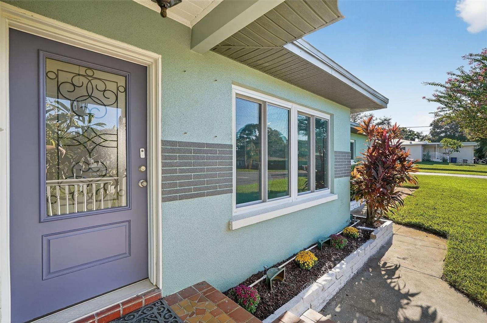 1241 S LAKE DR, CLEARWATER, FL, 33756