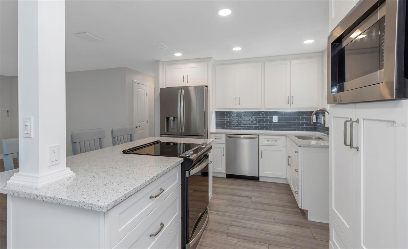 10032 39TH WAY N, PINELLAS PARK, FL, 33782