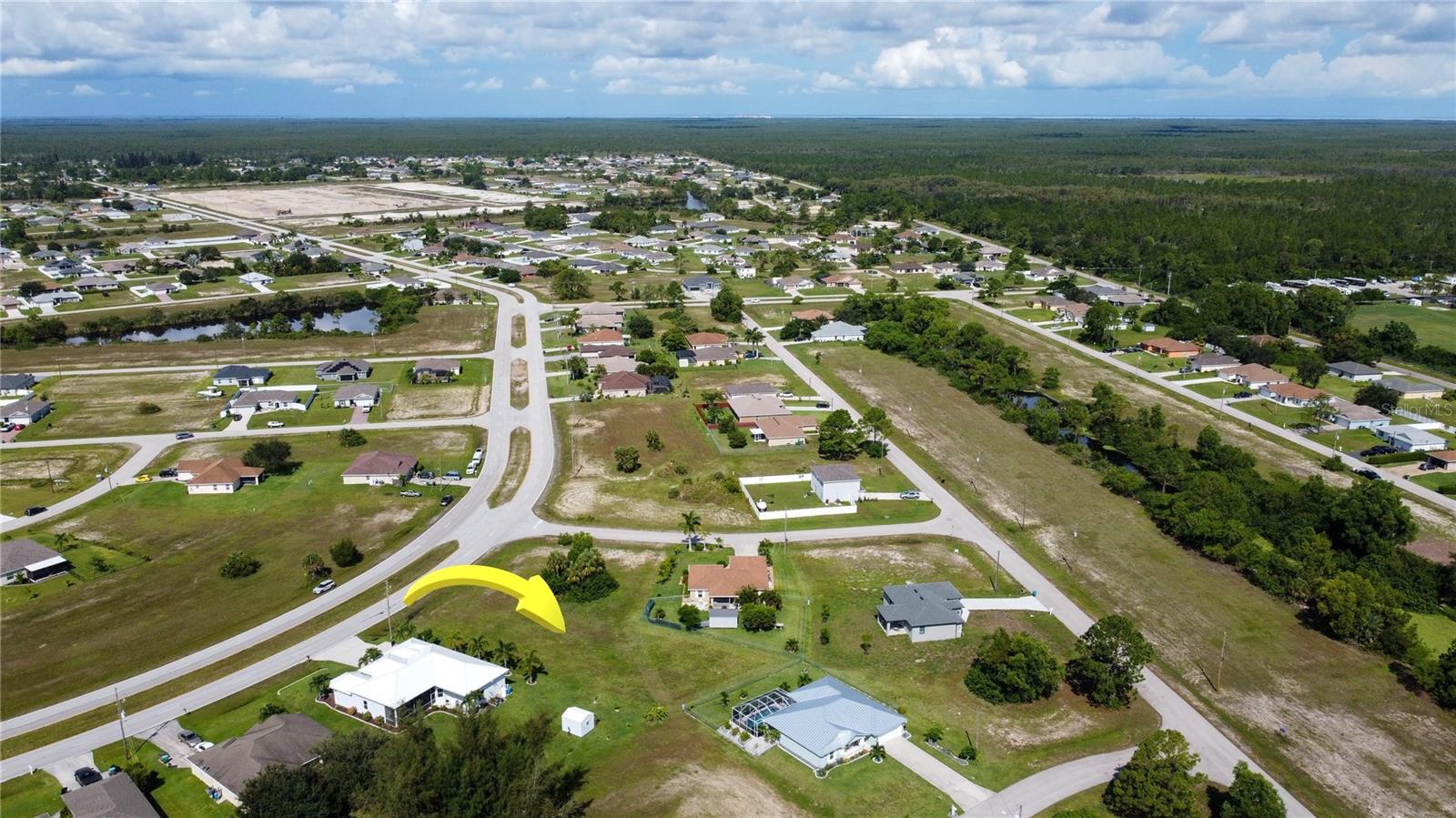 4239 E GATOR CIR, CAPE CORAL, FL, 33909