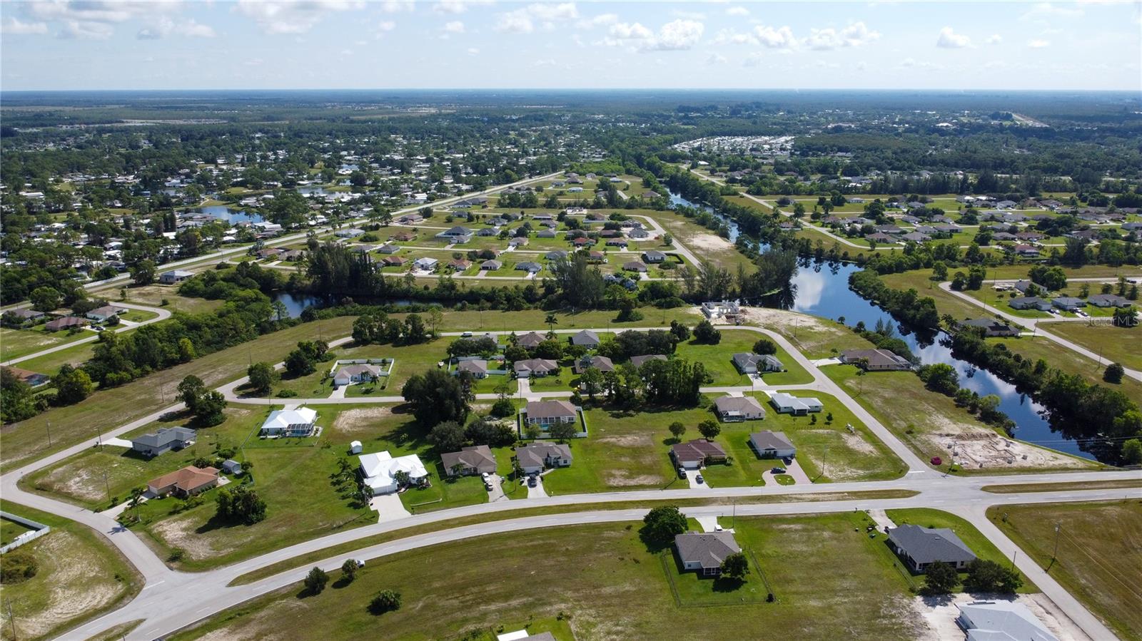 4239 E GATOR CIR, CAPE CORAL, FL, 33909