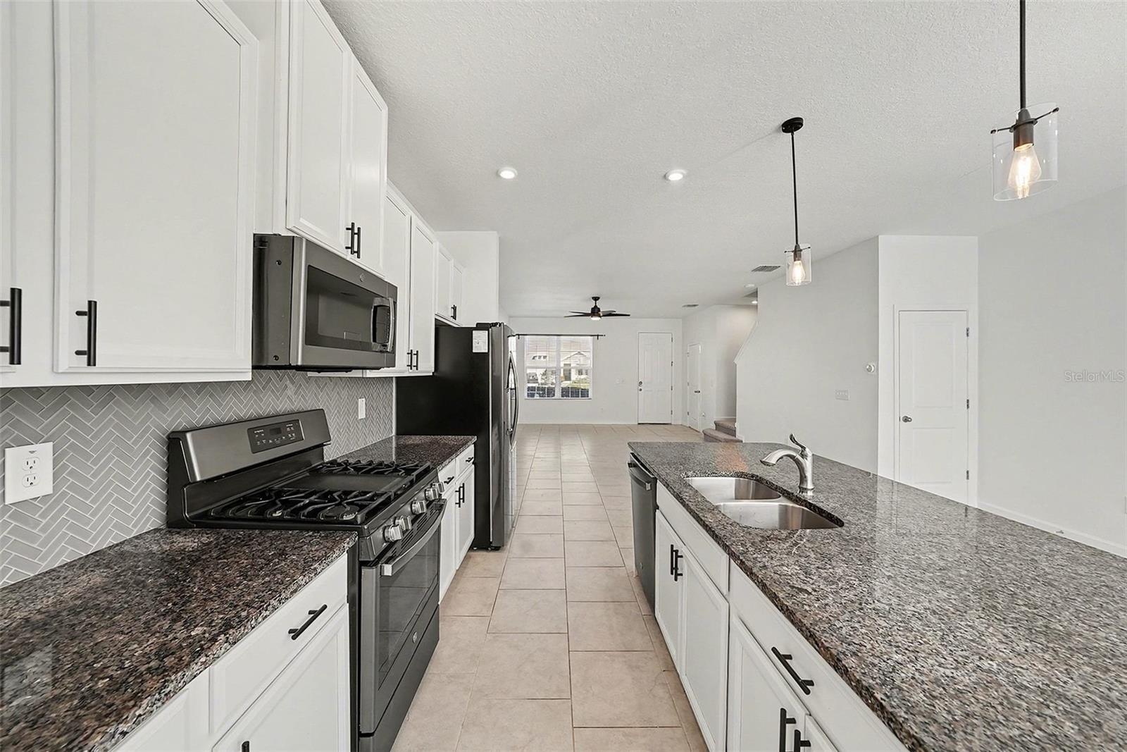 15442 CARAVAN AVE, ODESSA, FL, 33556