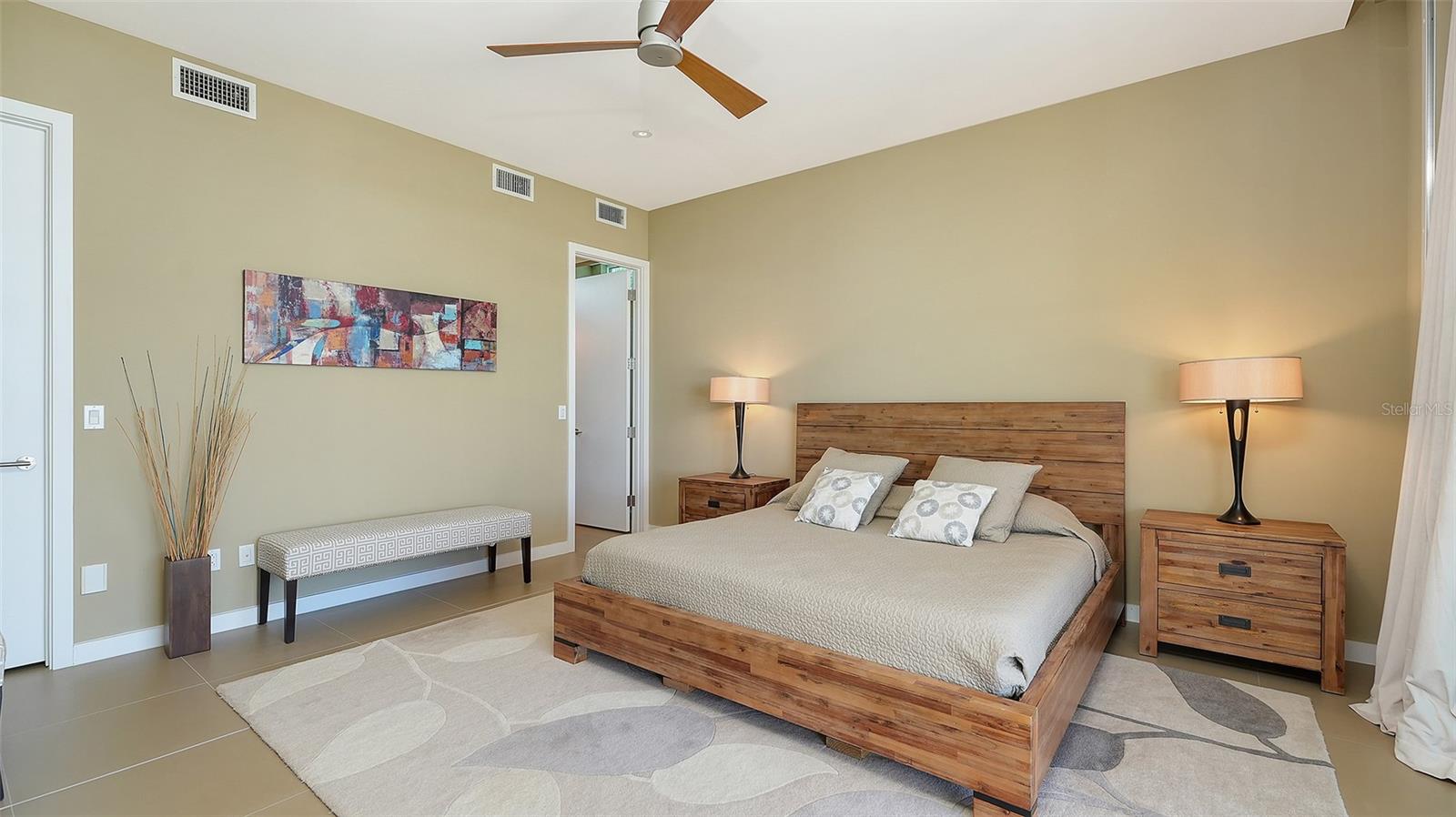 A4680584 Property Photo