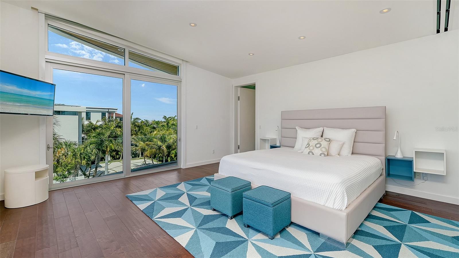 160 WHITTIER DR, SARASOTA, FL, 34236