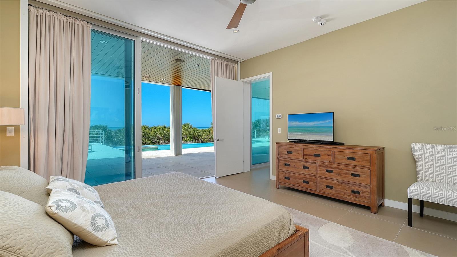 A4680584 Property Photo