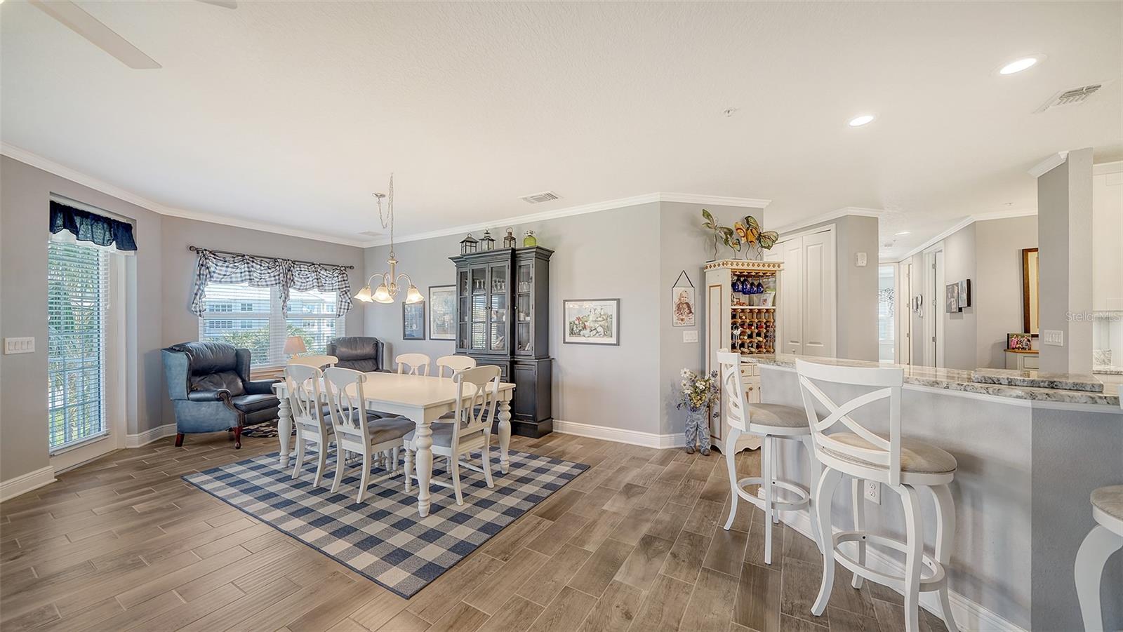 7910 34TH AVE W #203, BRADENTON, FL, 34209