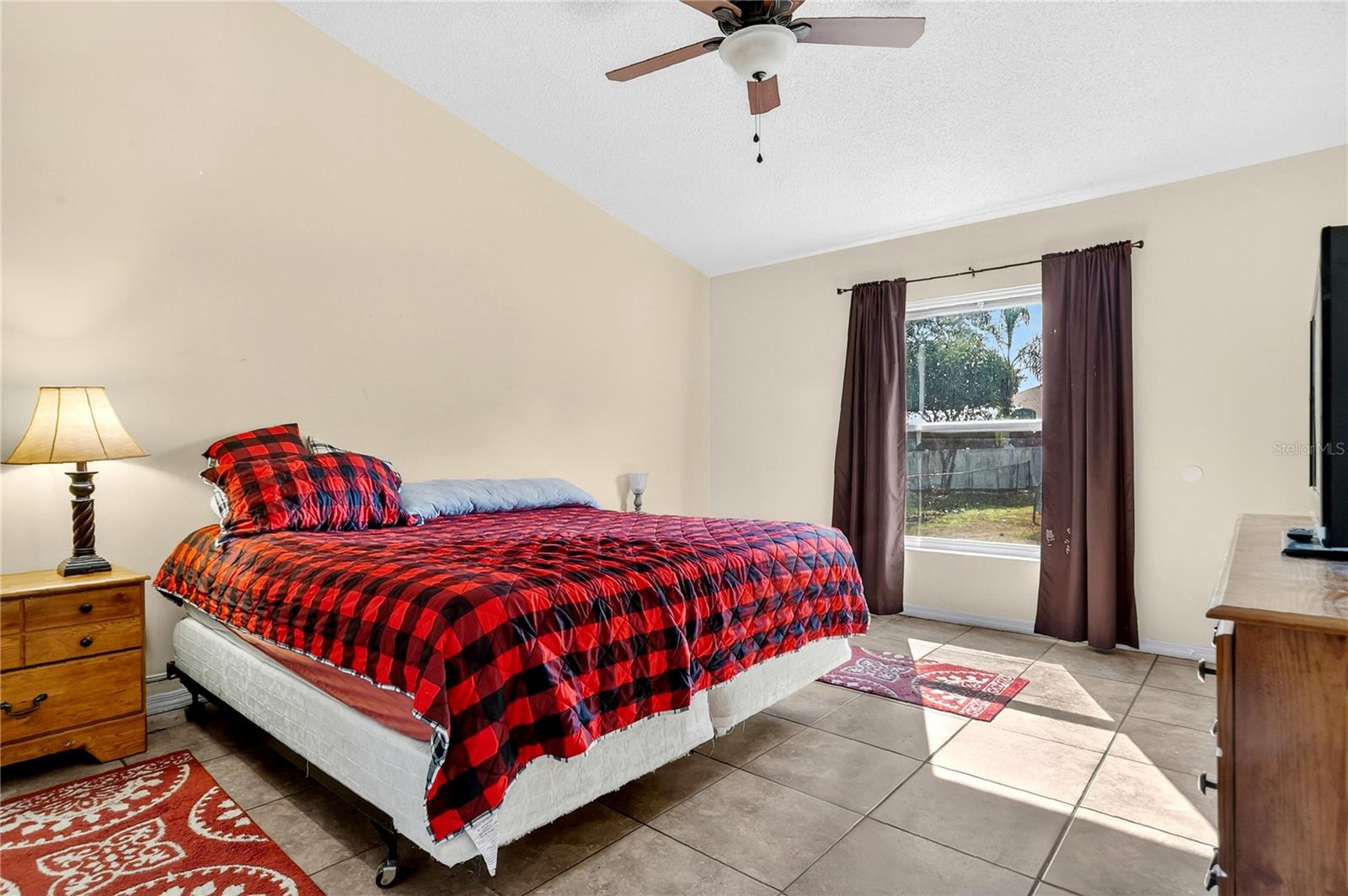 10400 SUMMIT SQUARE DR, LEESBURG, FL, 34788