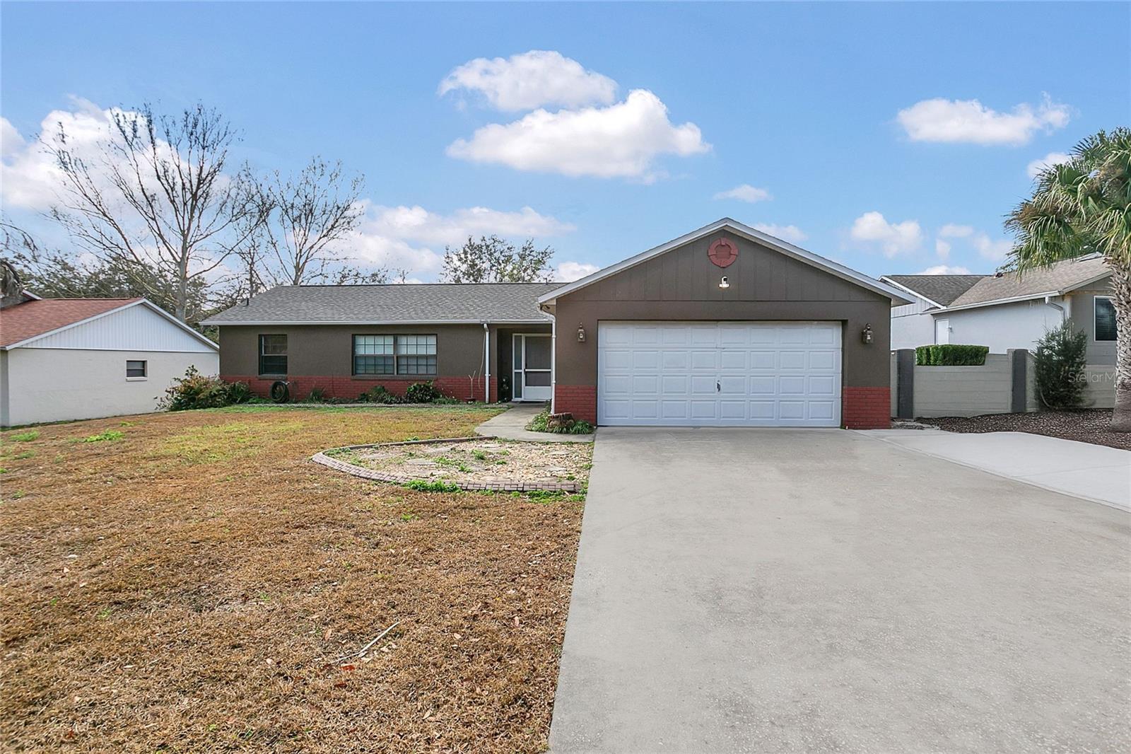 10400 SUMMIT SQUARE DR, LEESBURG, FL, 34788