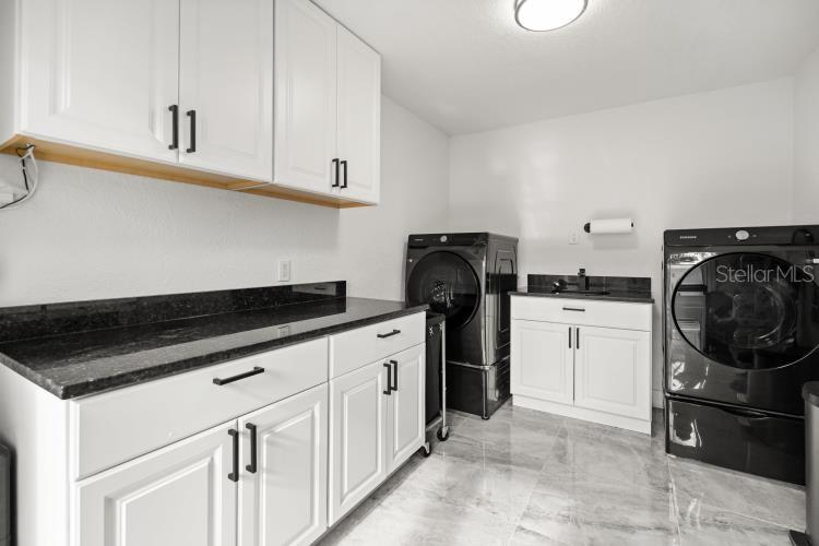 5701 TARAWOOD DR, ORLANDO, FL, 32819