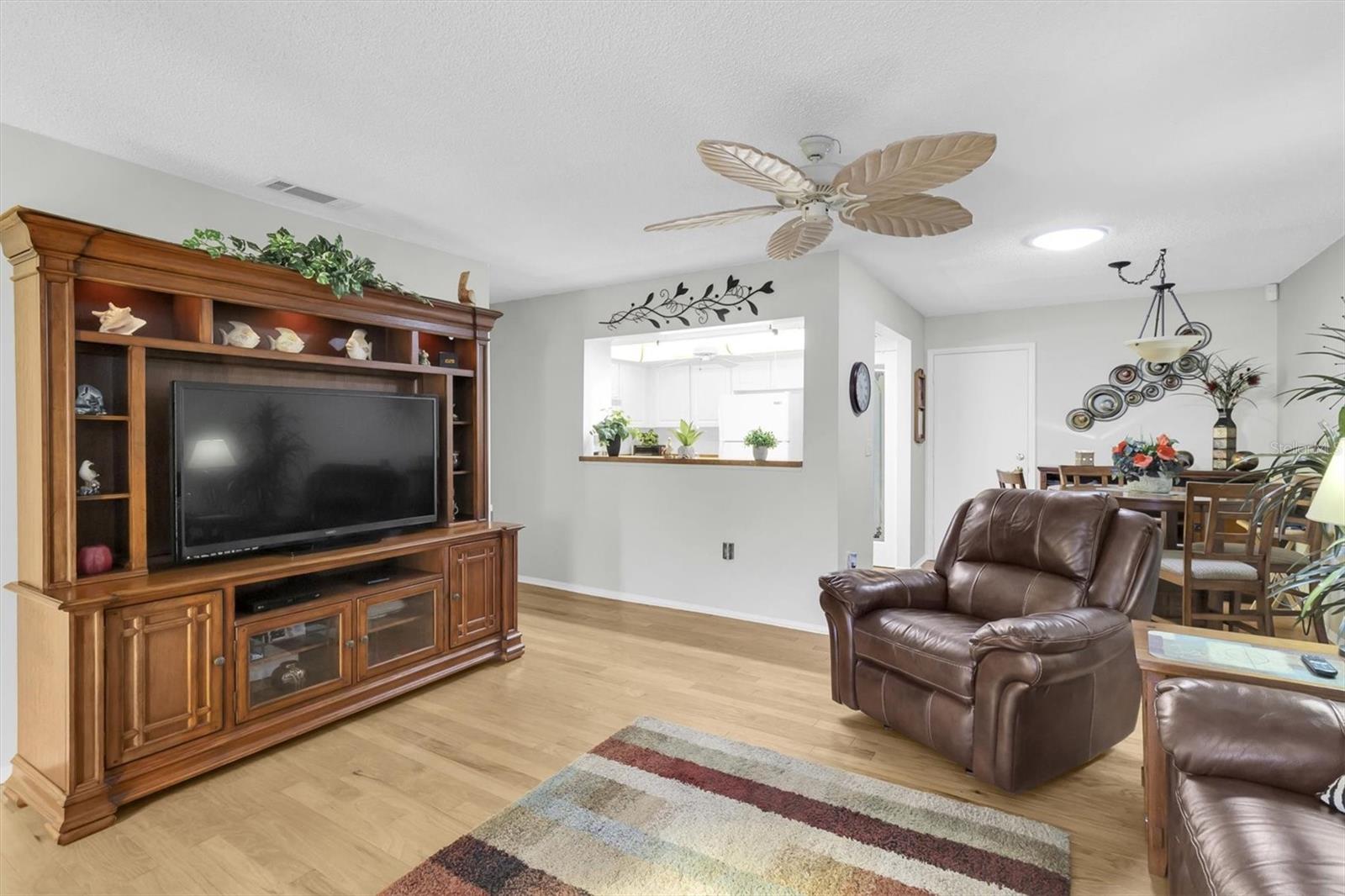 8141 BRADDOCK CIR #3, PORT RICHEY, FL, 34668