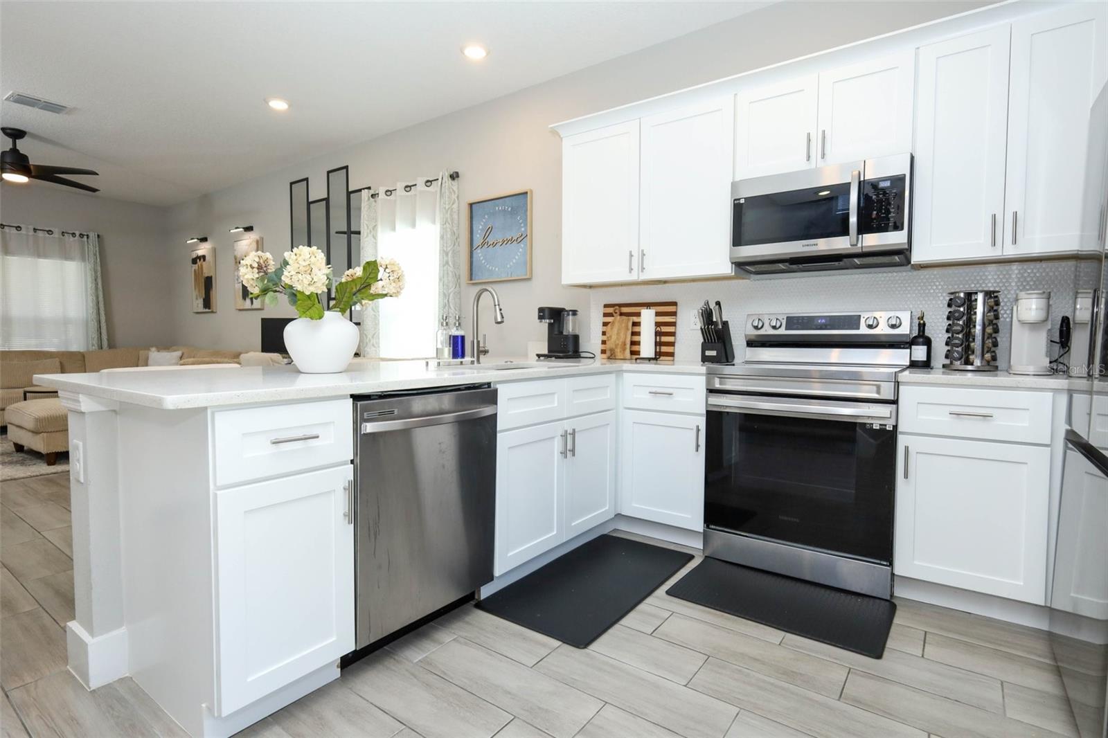 146 E 15TH ST, APOPKA, FL, 32703