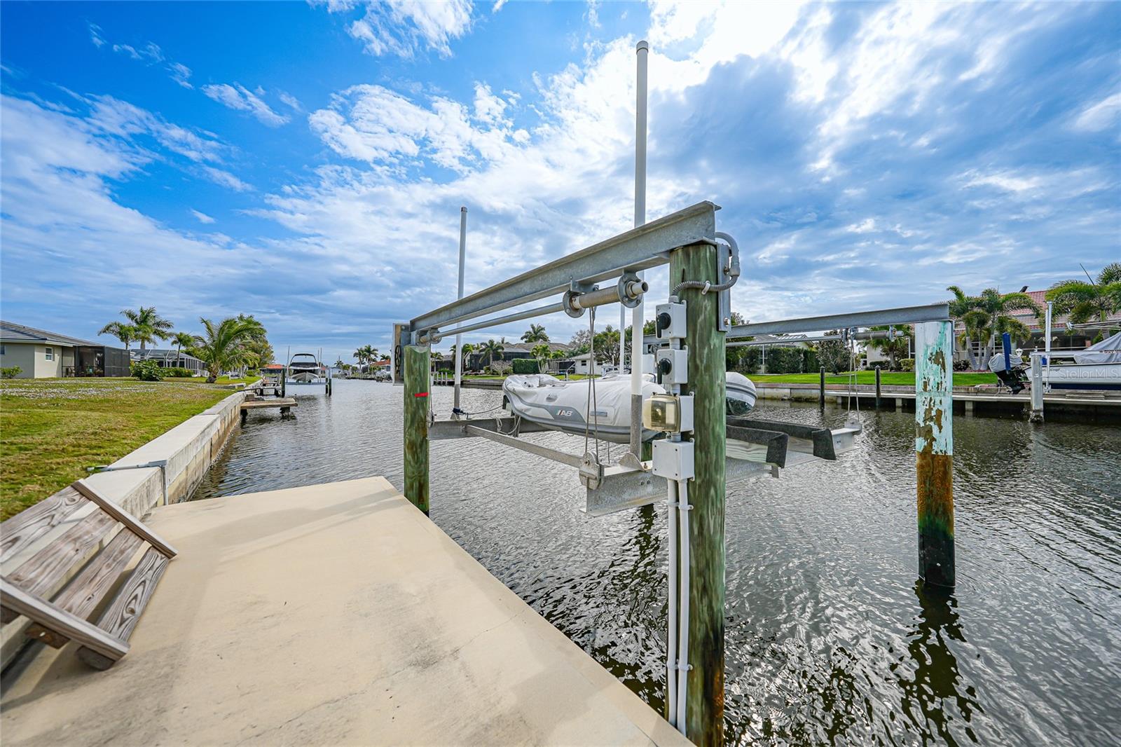 495 BELVEDERE CT, PUNTA GORDA, FL, 33950