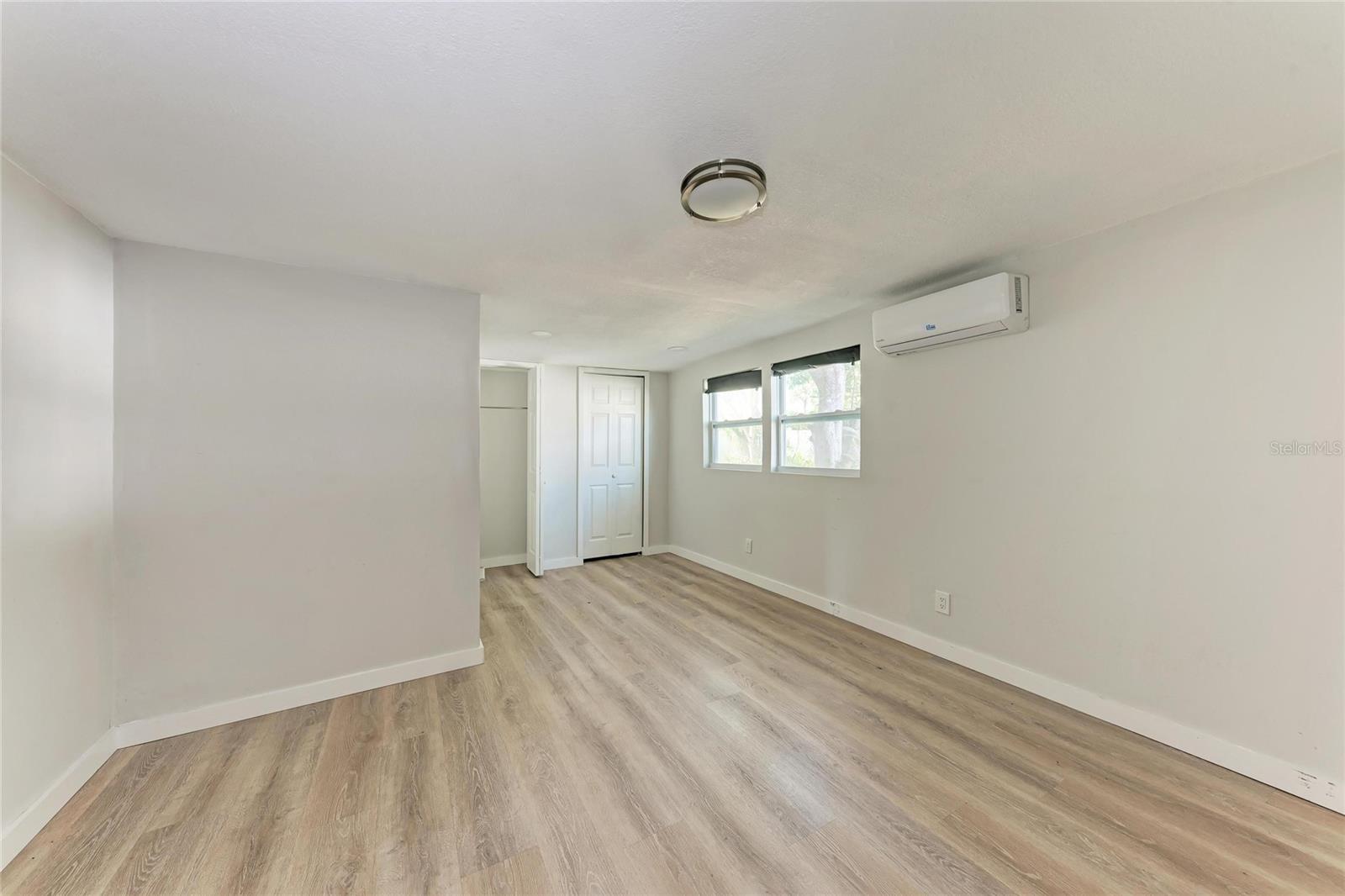 702 20TH AVE W, BRADENTON, FL, 34205