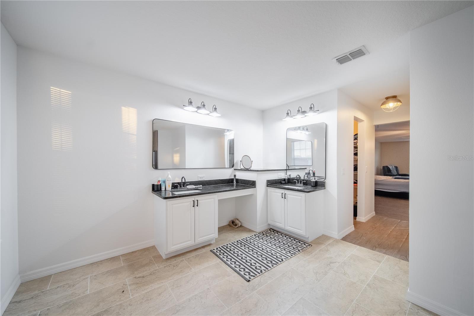 2724 SUNCOAST LAKES BLVD, PUNTA GORDA, FL, 33980