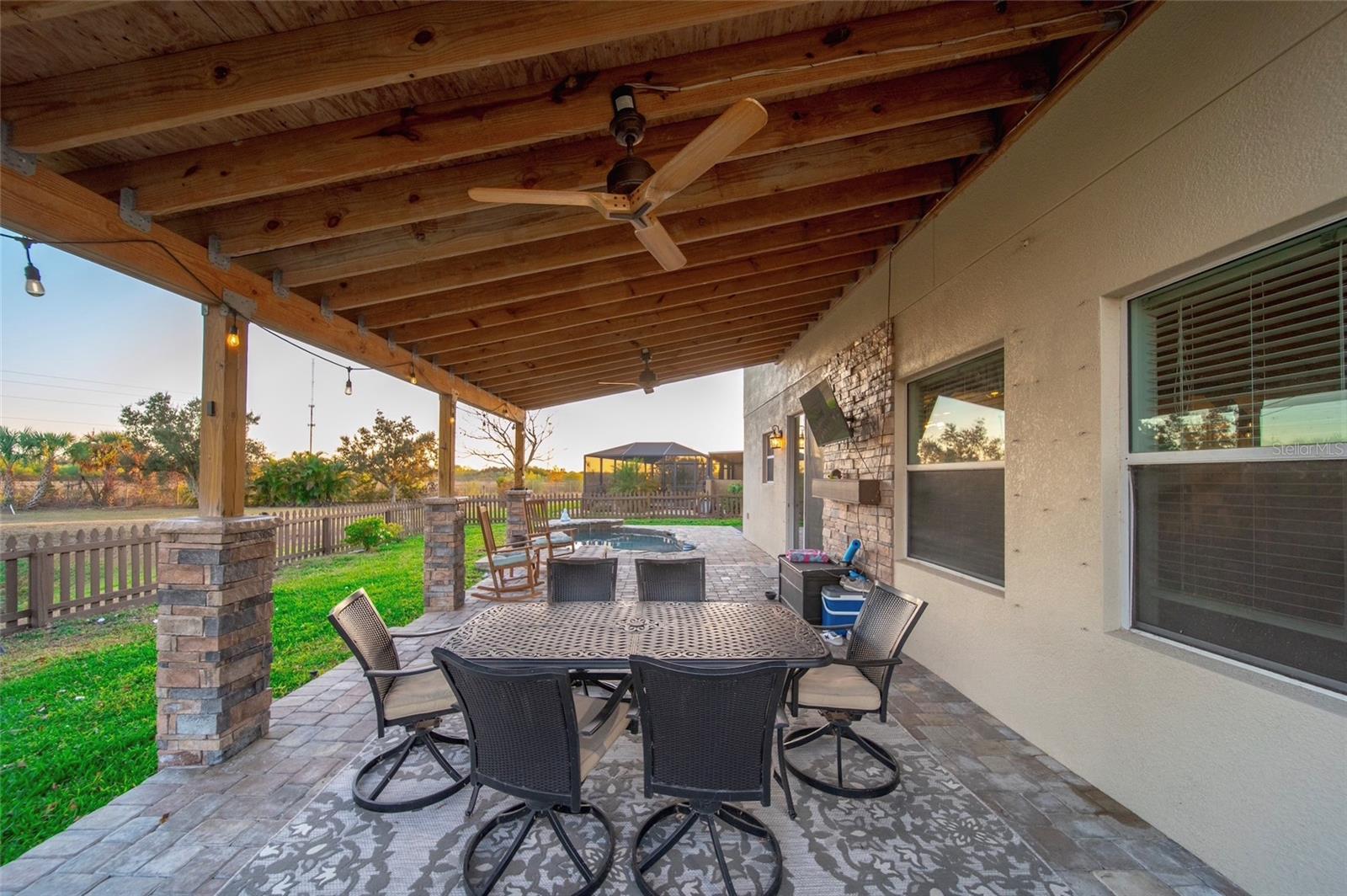 2724 SUNCOAST LAKES BLVD, PUNTA GORDA, FL, 33980