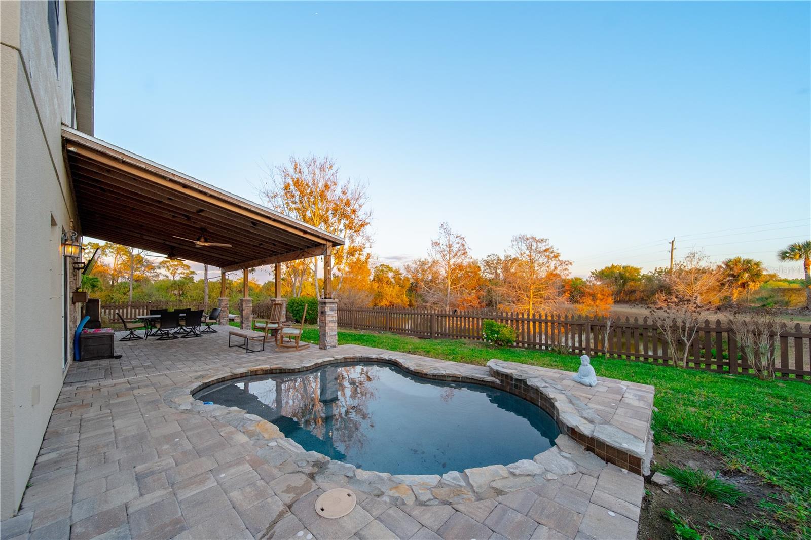 2724 SUNCOAST LAKES BLVD, PUNTA GORDA, FL, 33980