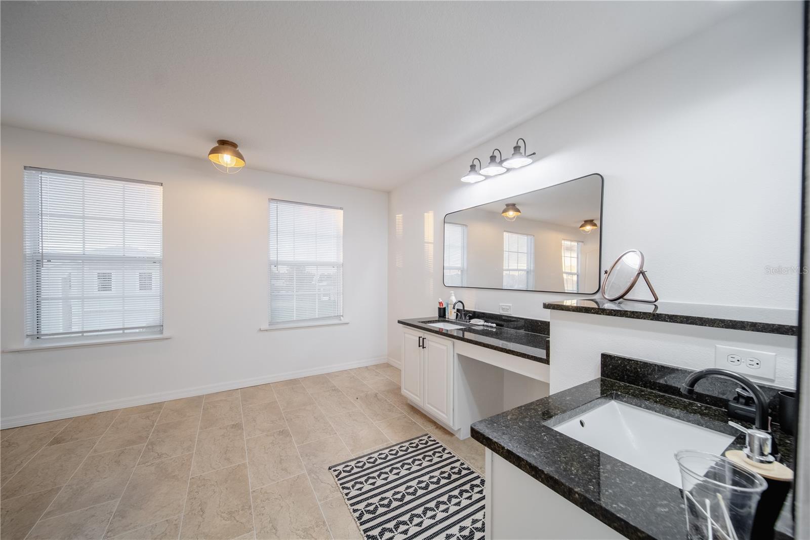 2724 SUNCOAST LAKES BLVD, PUNTA GORDA, FL, 33980