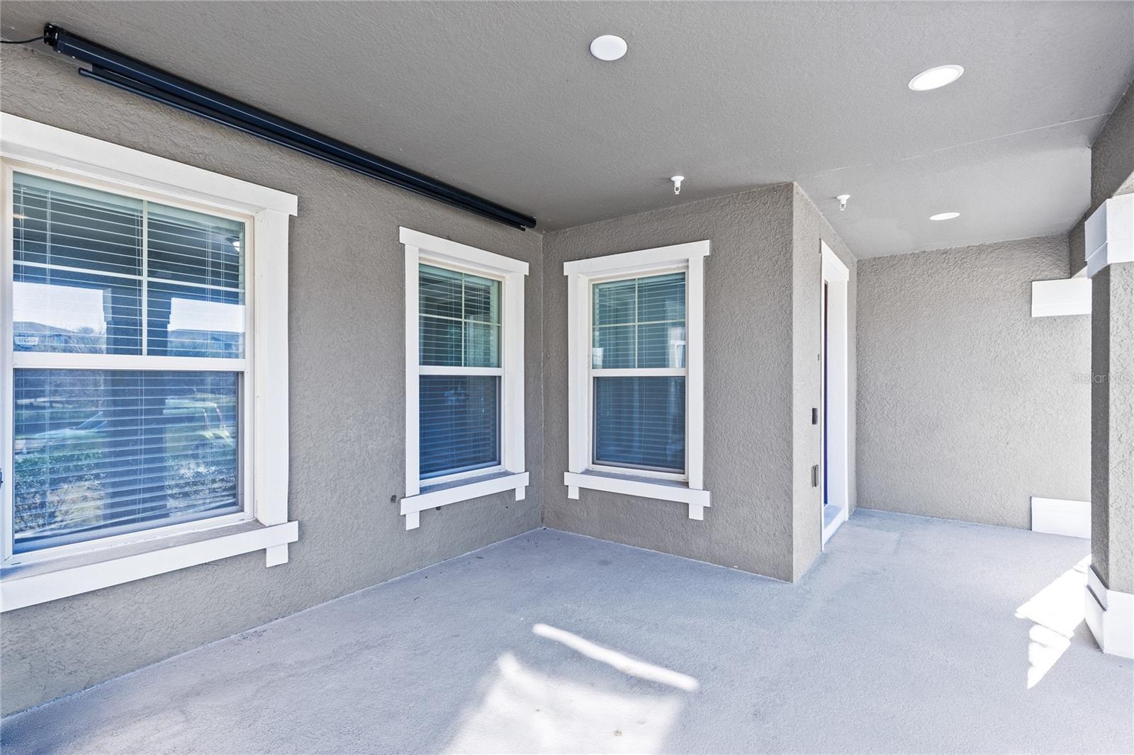 10033 TOWN LAKE DR, ORLANDO, FL, 32832