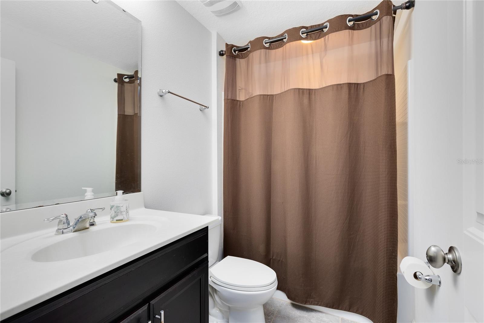 10033 TOWN LAKE DR, ORLANDO, FL, 32832