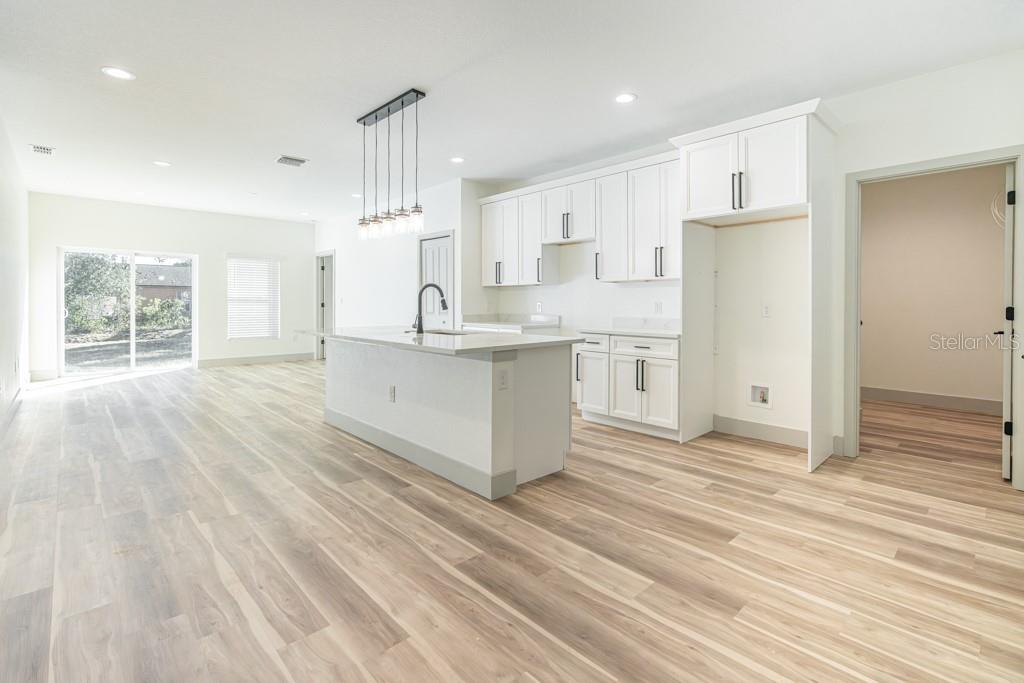 44 W 12TH ST, APOPKA, FL, 32703