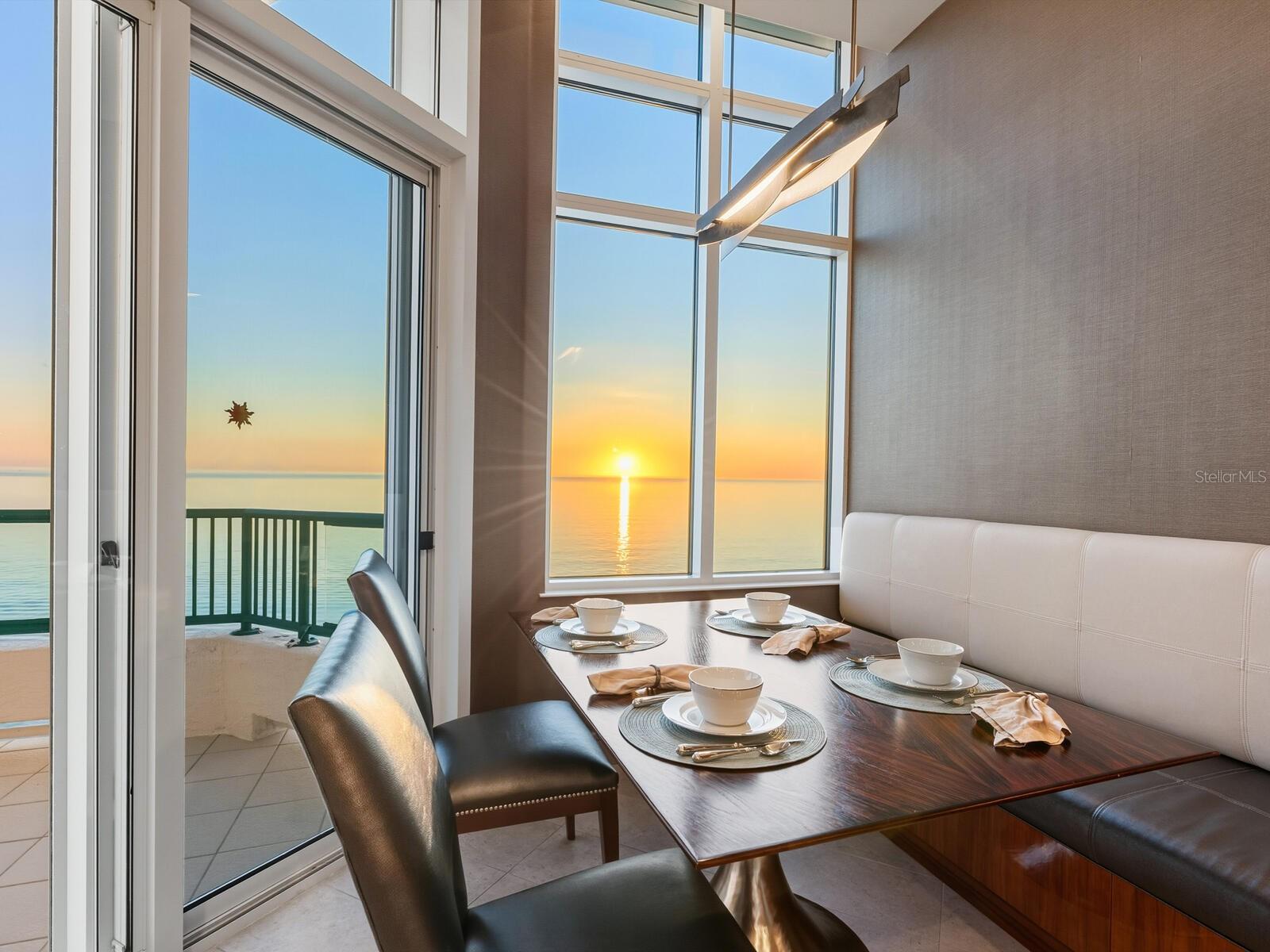 655 LONGBOAT CLUB RD #1PH, LONGBOAT KEY, FL, 34228