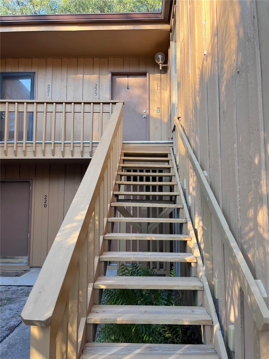 223 CROWN OAKS WAY, LONGWOOD, FL, 32779