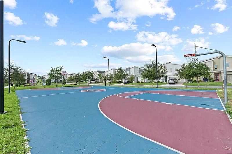 563 OCEAN COURSE AVE #N/A, DAVENPORT, FL, 33896