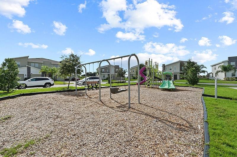 563 OCEAN COURSE AVE #N/A, DAVENPORT, FL, 33896