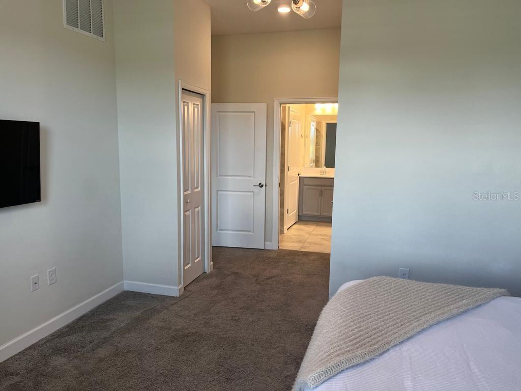 563 OCEAN COURSE AVE #N/A, DAVENPORT, FL, 33896