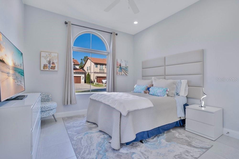 10481 ROYAL CYPRESS WAY, ORLANDO, FL, 32836