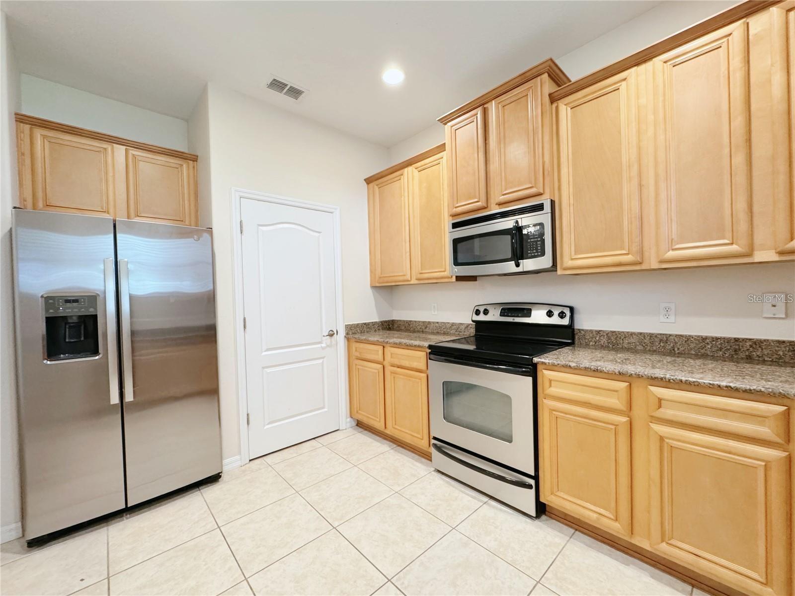 1244 PRIORY CIR, WINTER GARDEN, FL, 34787